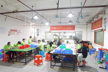 Global Art Gifts Co., Ltd. สายการผลิตของผู้ผลิต