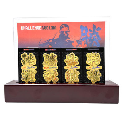 ซื้อ UV Printing Challenger Medals With Display Showcase สําหรับการยอมรับผลงานที่โดดเด่น การผลิตออนไลน์