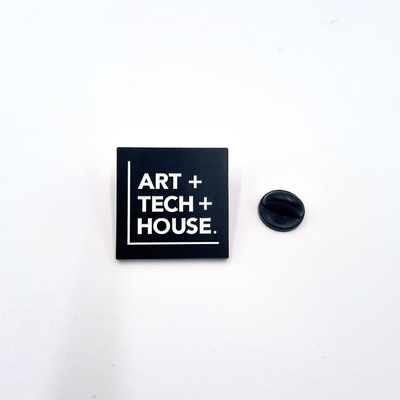 ซื้อ Art Tech House Soft Enamel Lapel Pin – A Stylish Statement for Creative Minds การผลิตออนไลน์